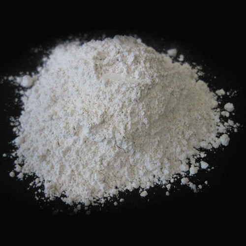 Quick Lime or Calcium Oxide in Powdered Form